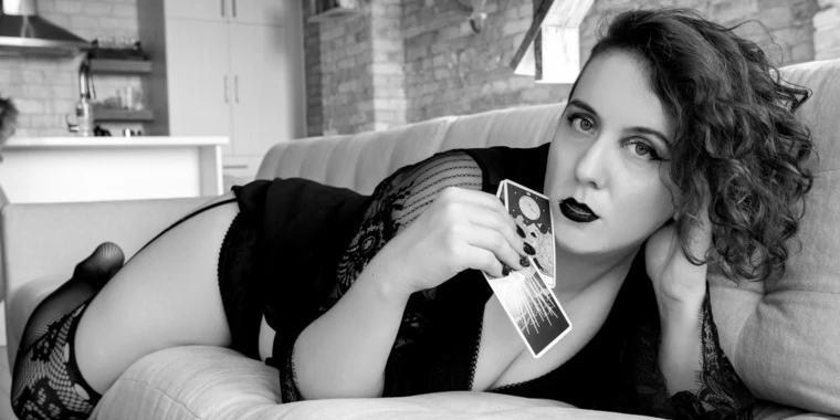 creator header picture