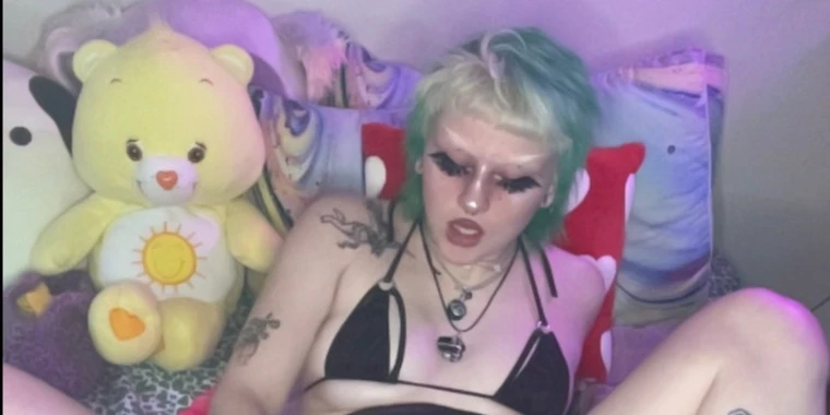 creator header picture