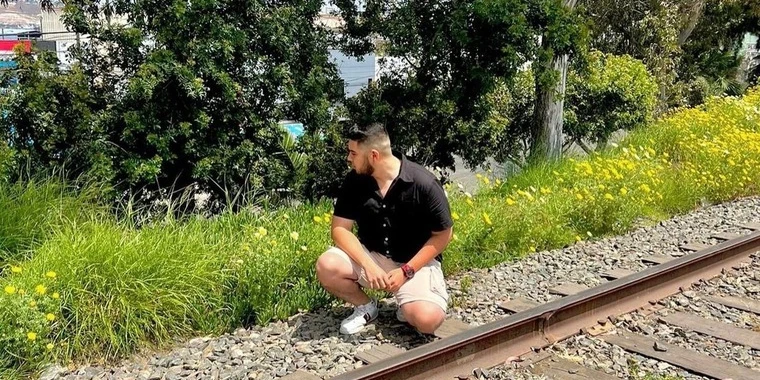creator header picture