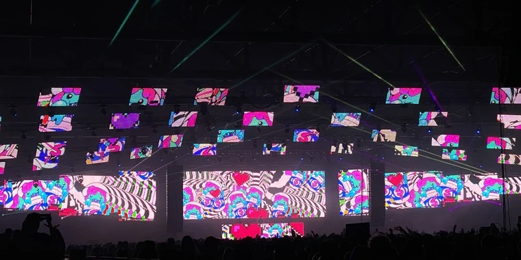 creator header picture