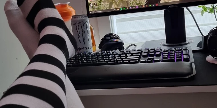 creator header picture