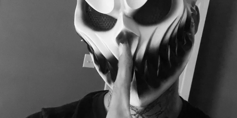 creator header picture