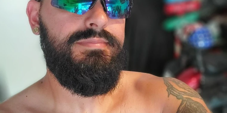 creator header picture