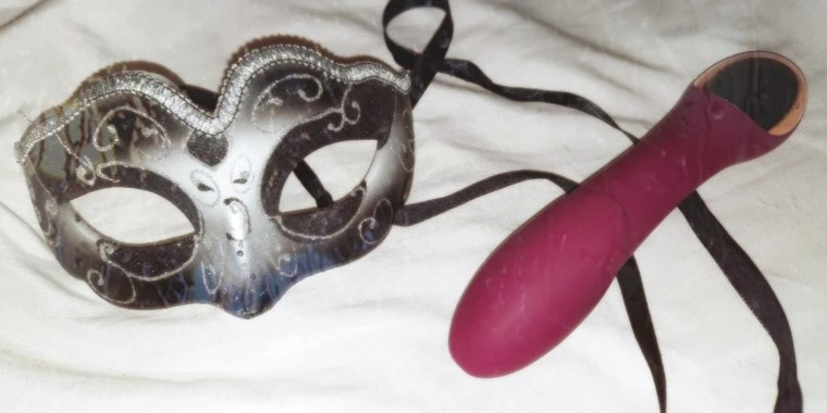 creator header picture