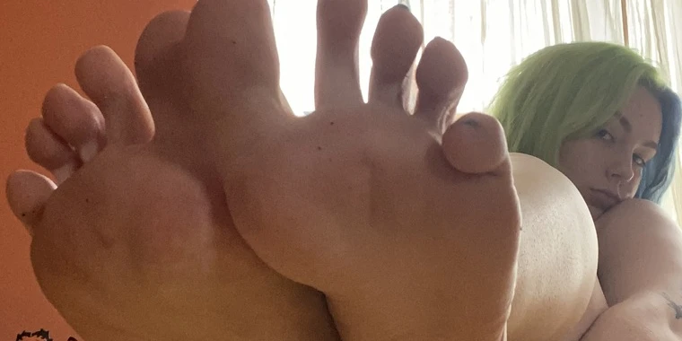creator header picture