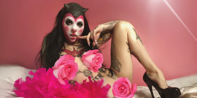 creator header picture