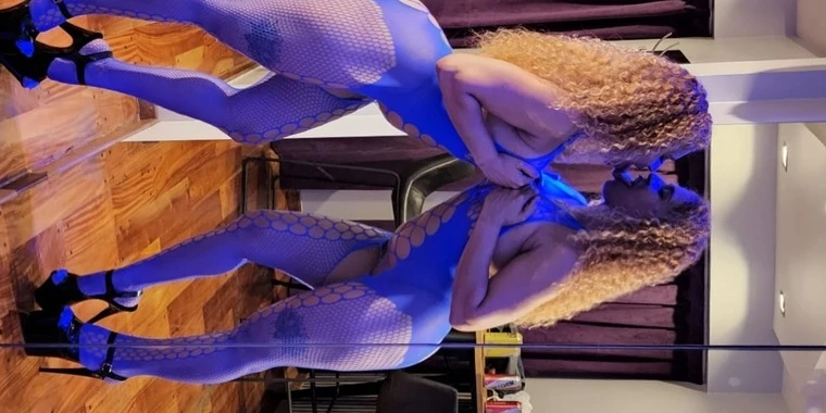 creator header picture