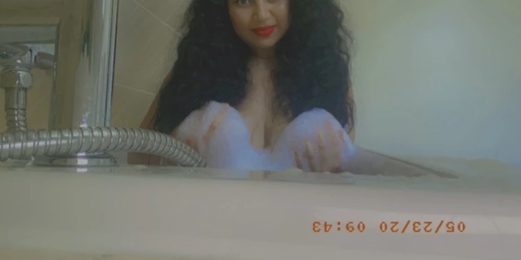 creator header picture