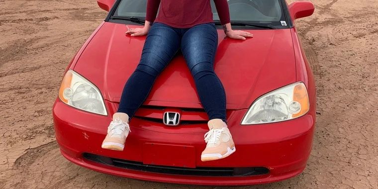 creator header picture