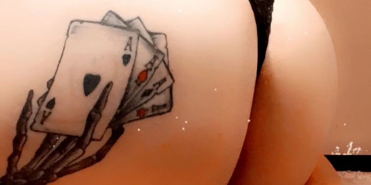 creator header picture