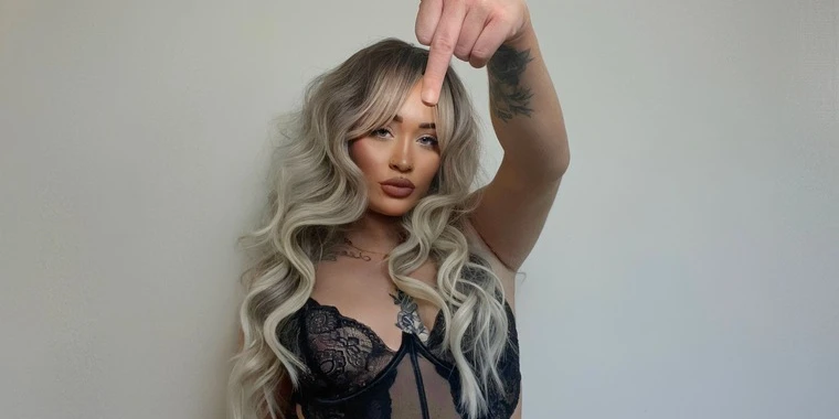 creator header picture