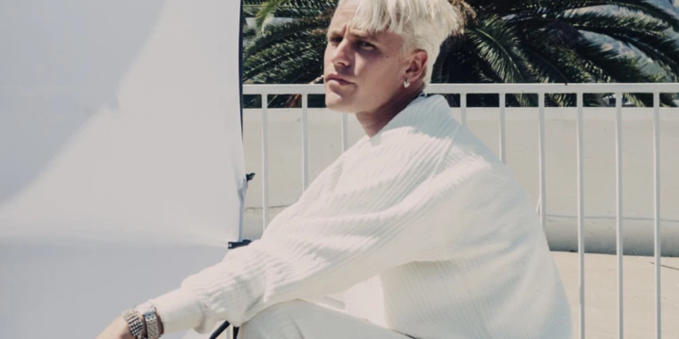 creator header picture