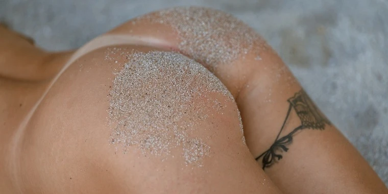 creator header picture