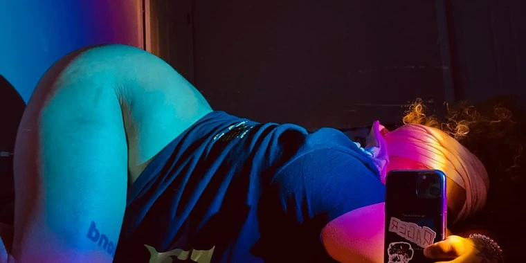 creator header picture