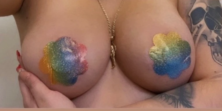 creator header picture