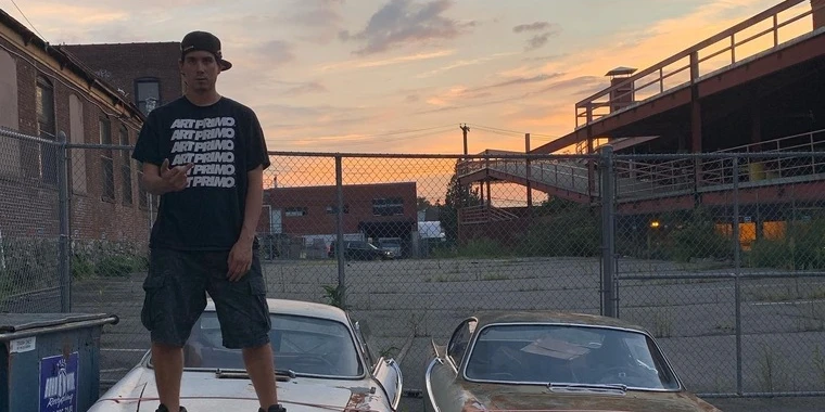 creator header picture