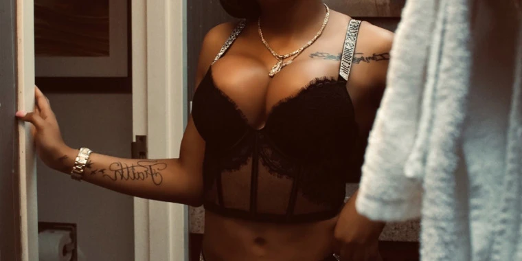 creator header picture