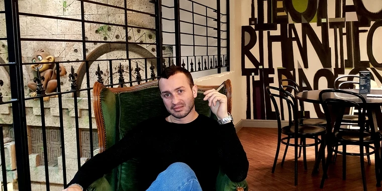 creator header picture