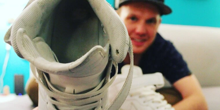 creator header picture