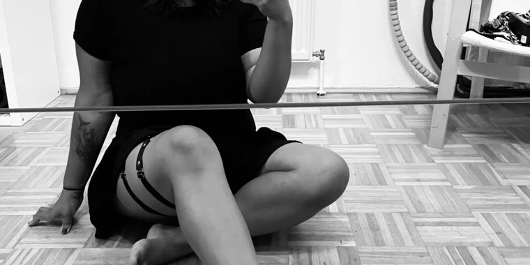 creator header picture