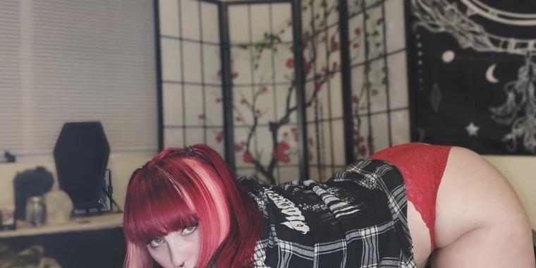 creator header picture
