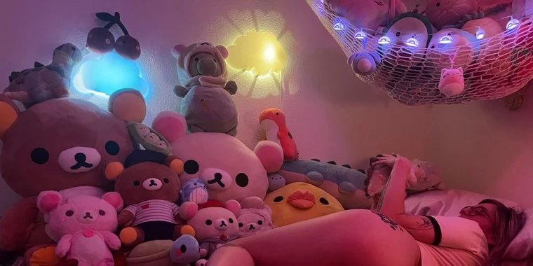 creator header picture