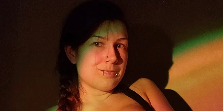 creator header picture