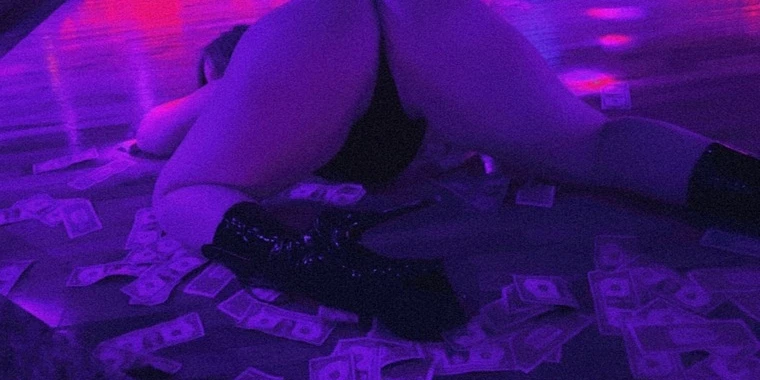 creator header picture