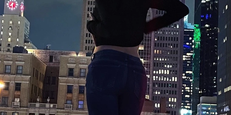 creator header picture