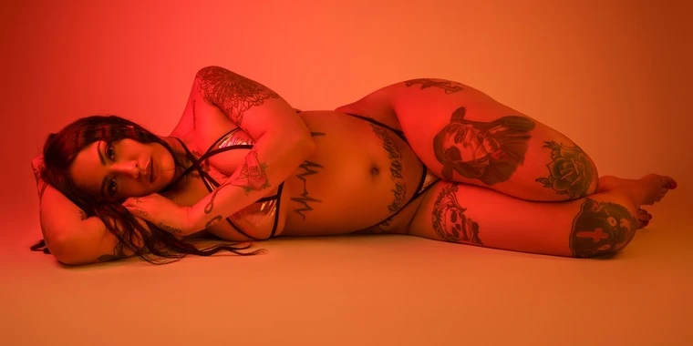 creator header picture