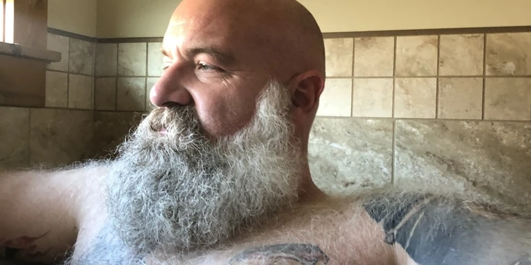 creator header picture