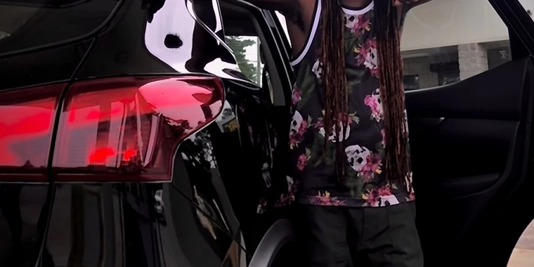 creator header picture