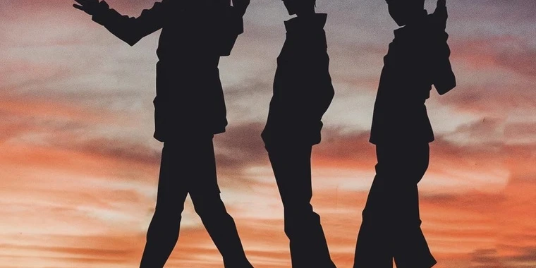 creator header picture