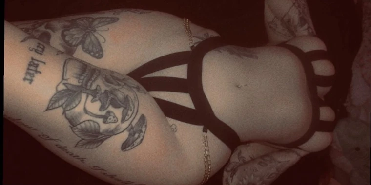 creator header picture