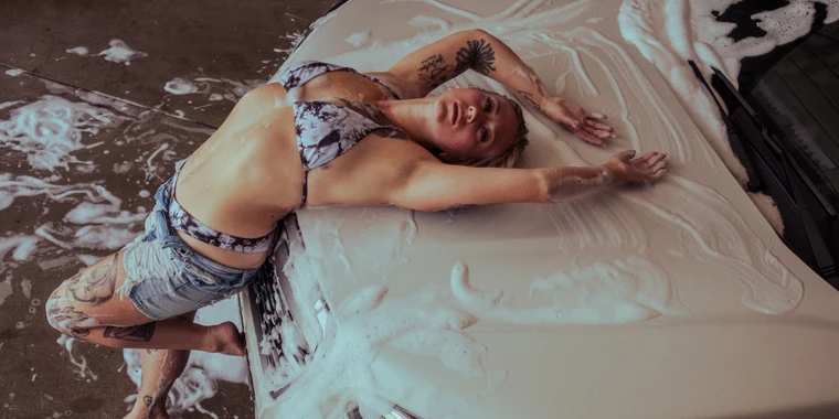 creator header picture