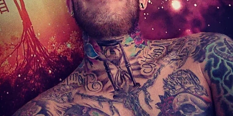 creator header picture
