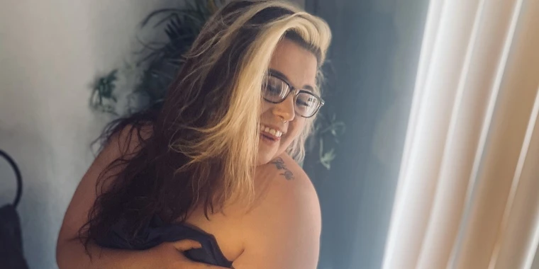 creator header picture