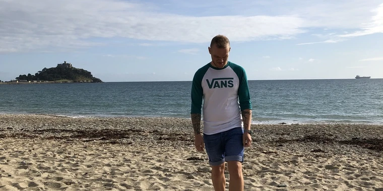 creator header picture