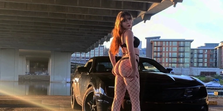 creator header picture