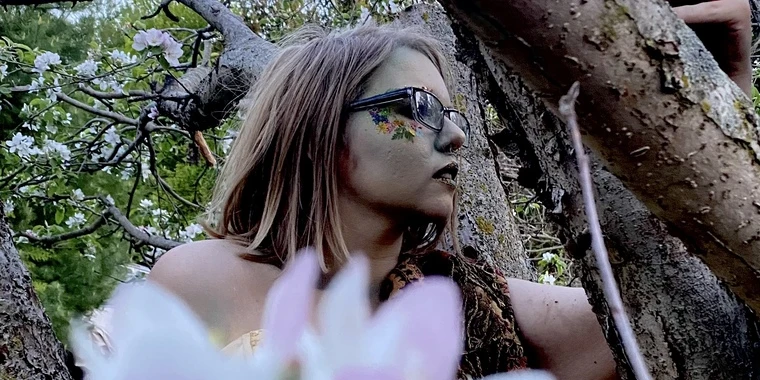 creator header picture