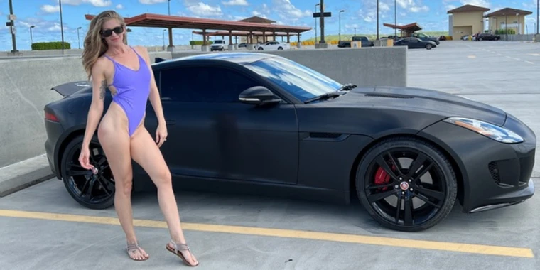 creator header picture