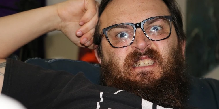 creator header picture