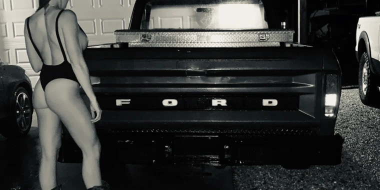 creator header picture