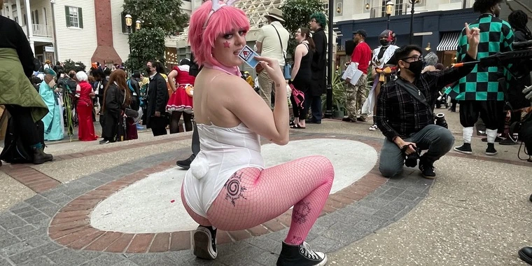 creator header picture