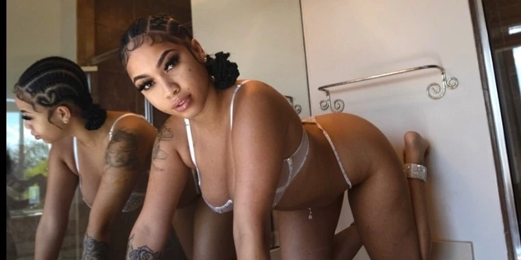 creator header picture