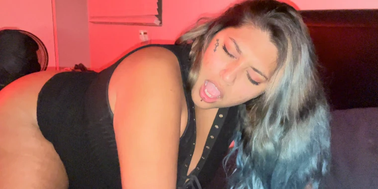 creator header picture