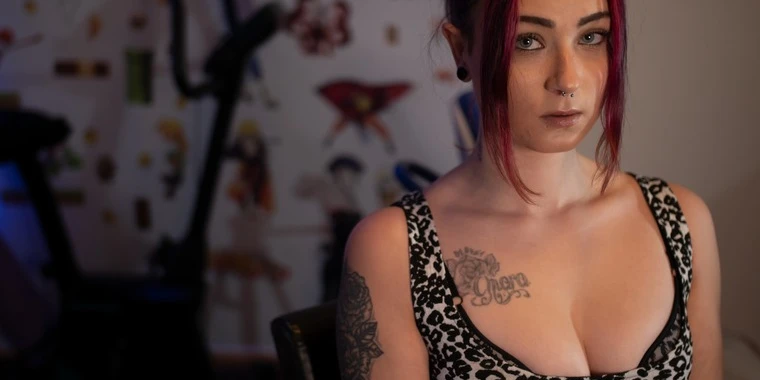 creator header picture