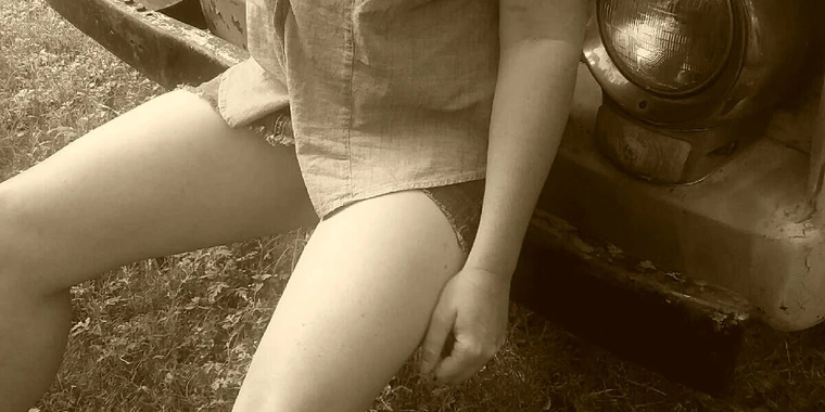 creator header picture
