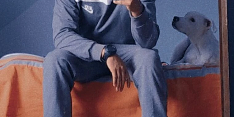 creator header picture