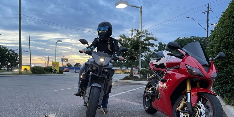 creator header picture